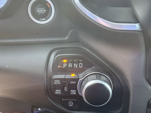 Used 2021 RAM 1500 Big Horn image 16