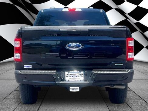 Certified 2021 Ford F150 XL w/ STX Appearance Package AWD/4WD image 4