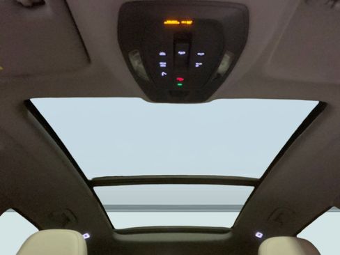 Certified 2025 Audi Q5 Premium w/ Convenience Package image 30