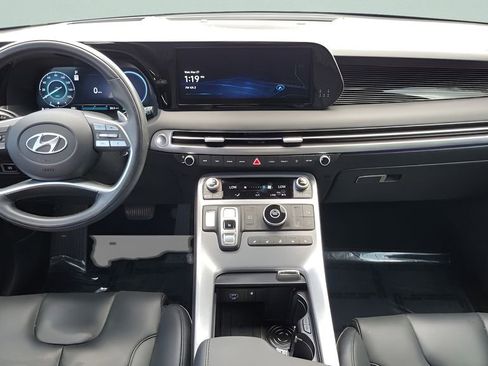Used 2024 Hyundai Palisade Calligraphy FWD image 11