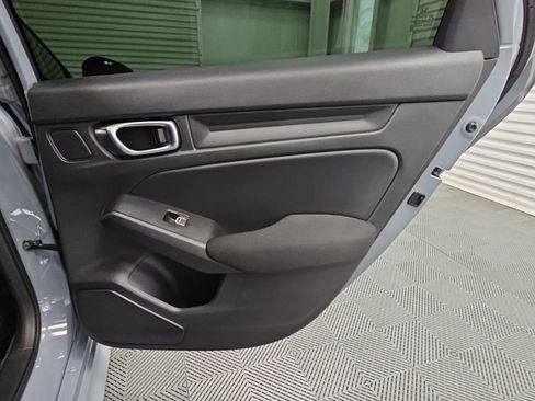 Used 2024 Honda Civic Sport image 31