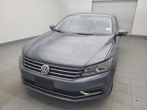 Used 2017 Volkswagen Passat 1.8T S FWD image 15