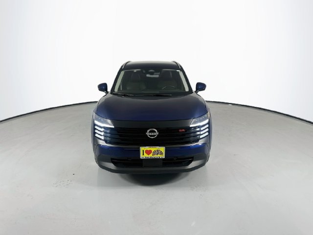 Used 2025 Nissan Kicks SR FWD image 4