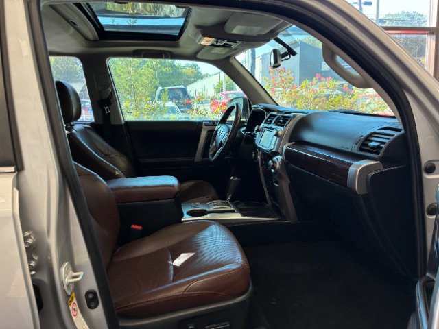Used 2018 Toyota 4Runner 2WD image 29