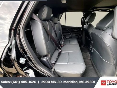 New 2025 Toyota 4Runner Limited image 8