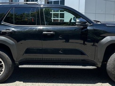Used 2025 Toyota 4Runner TRD Off-Road AWD/4WD image 6