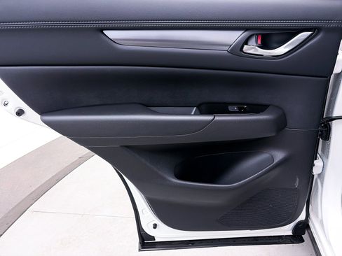 New 2025 MAZDA CX-5 AWD 2.5 S w/ Preferred Package image 23