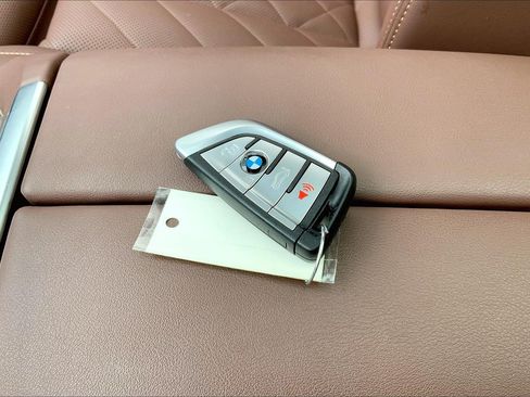 Used 2023 BMW X5 xDrive40i w/ Premium Package AWD/4WD image 19