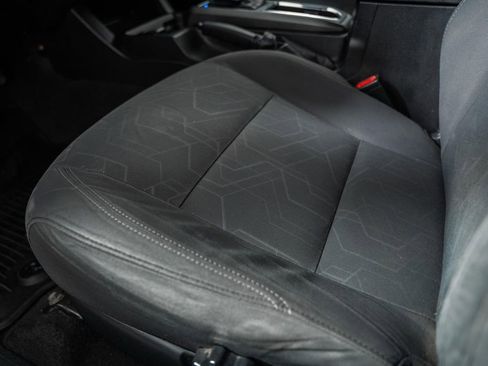 Used 2016 Toyota Tacoma TRD Off-Road w/ Towing Package image 35