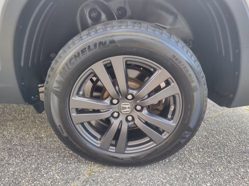 Used 2019 Honda Ridgeline Sport image 21