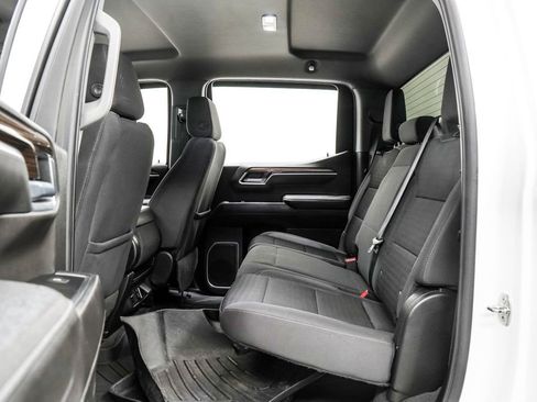 Used 2022 Chevrolet Silverado 1500 LT AWD/4WD image 18