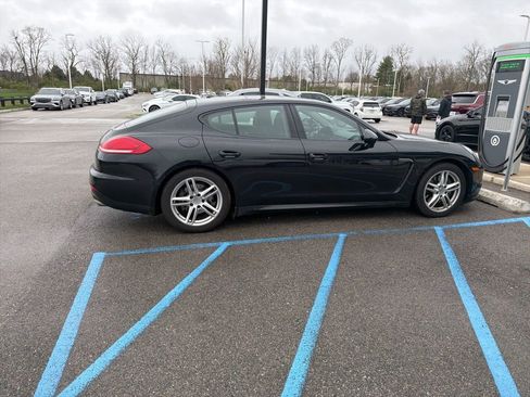 Used 2015 Porsche Panamera 4 image 12