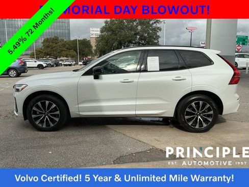 Certified 2024 Volvo XC60 B5 Core AWD/4WD image 9