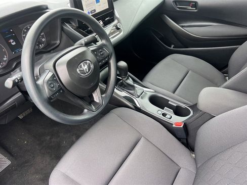 Certified 2025 Toyota Corolla LE image 12