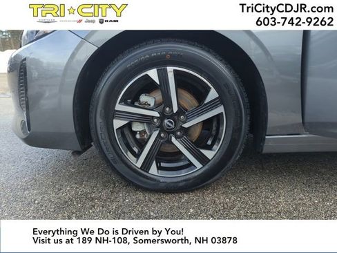 Used 2024 Nissan Sentra SV image 32