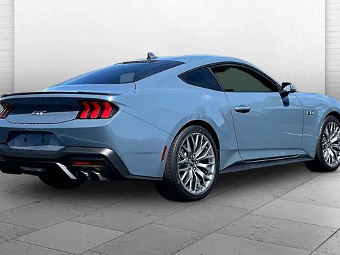 Used 2025 Ford Mustang GT Premium RWD image 12