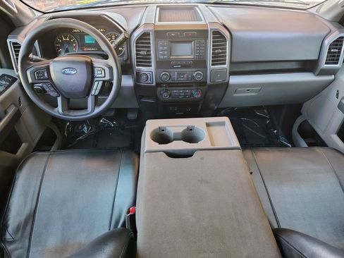 Used 2015 Ford F150 XLT AWD/4WD image 14