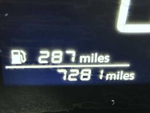 Certified 2025 Nissan Kicks SV image 11