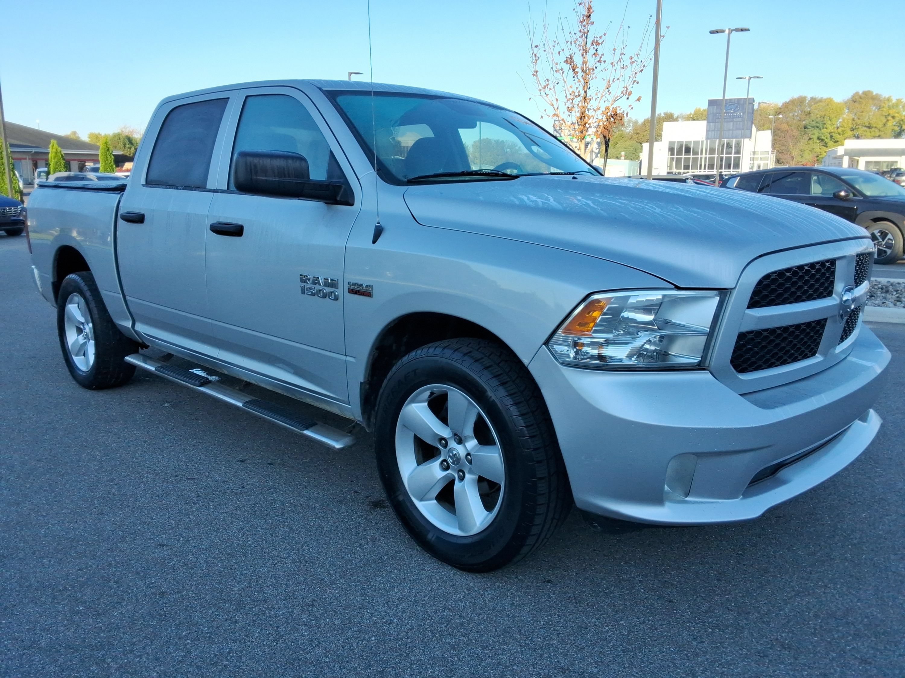 Used 2013 RAM 1500 Express AWD/4WD image 17