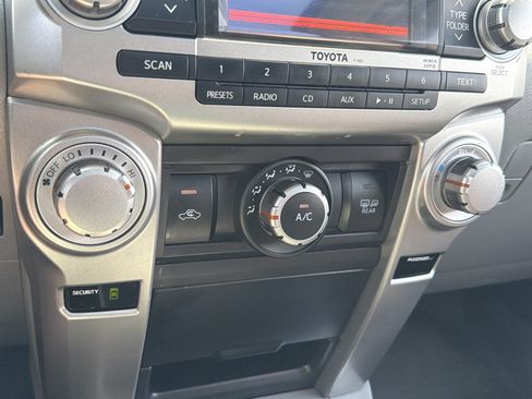 Used 2010 Toyota 4Runner 4WD image 22