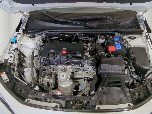 Used 2024 Honda Civic Sport image 27