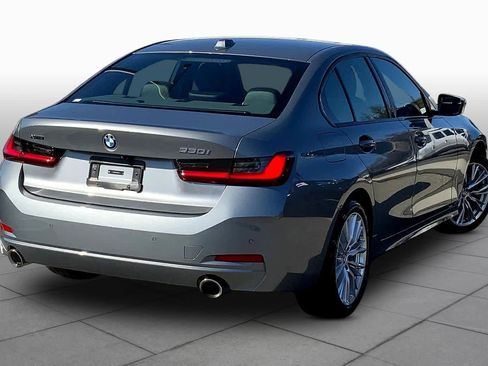 Used 2023 BMW 330i xDrive Sedan w/ Premium Package image 13