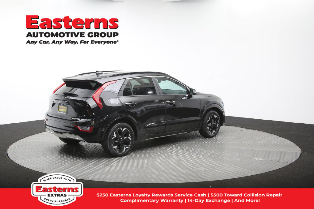 Used 2023 Kia Niro Wave w/ Wave Preserve Package FWD image 46