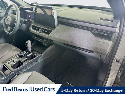 Used 2026 Subaru Outback Premium AWD/4WD image 34