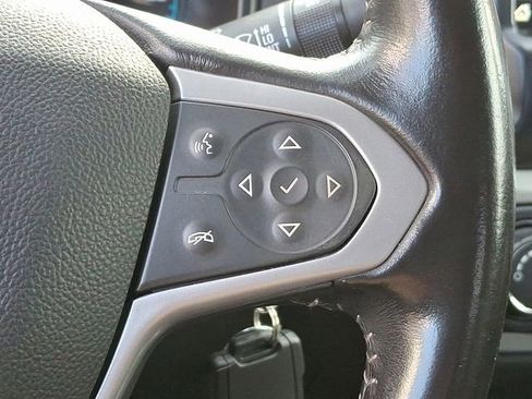 Used 2021 Chevrolet Colorado LT w/ LT Convenience Package image 32