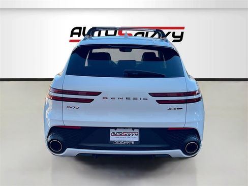 Used 2025 Genesis GV70 3.5T Sport w/ Sport Advanced Package image 6