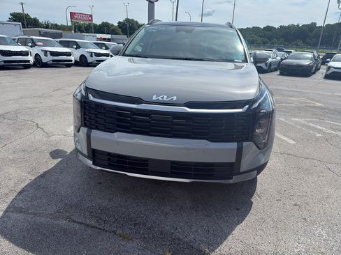 Used 2026 Kia Sportage EX w/ EX Panorama Roof Package FWD image 9