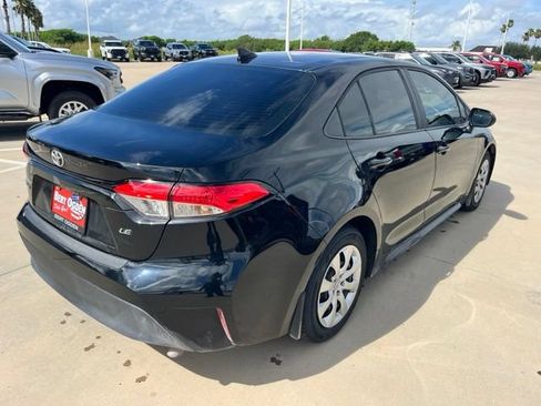 Certified 2025 Toyota Corolla LE FWD image 8