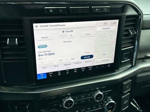 Used 2024 Ford F250 Lariat w/ Black Appearance Package image 22