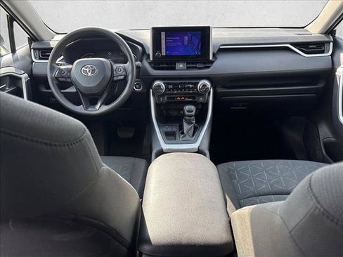 Certified 2025 Toyota RAV4 XLE FWD image 23
