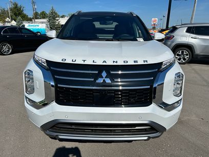 New 2025 Mitsubishi Outlander SEL
