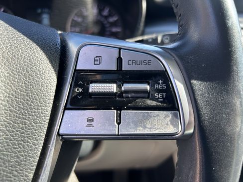 Used 2020 Kia Telluride S image 21