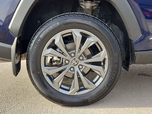 Used 2024 Toyota RAV4 XLE Premium image 12