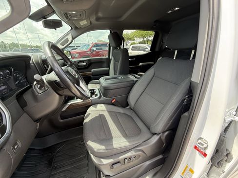 Used 2022 GMC Sierra 1500 Elevation w/ Preferred Package image 25