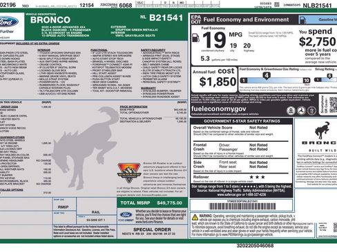 Used 2022 Ford Bronco Black Diamond image 7