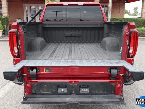 Used 2021 GMC Sierra 1500 SLT w/ SLT Premium Package AWD/4WD image 9