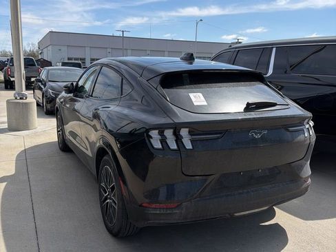 Used 2025 Ford Mustang Mach-E Premium image 5