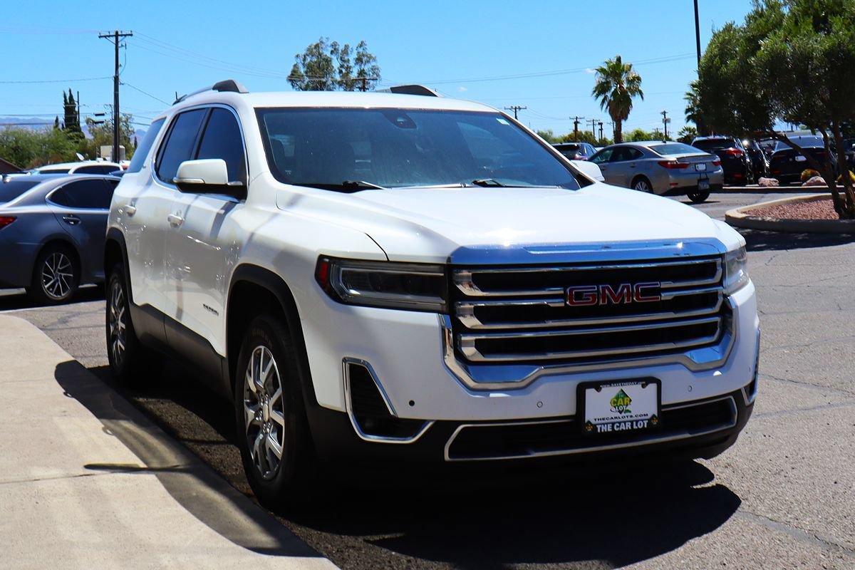 Used 2020 GMC Acadia SLT w/ LPO, Cargo Package FWD image 14