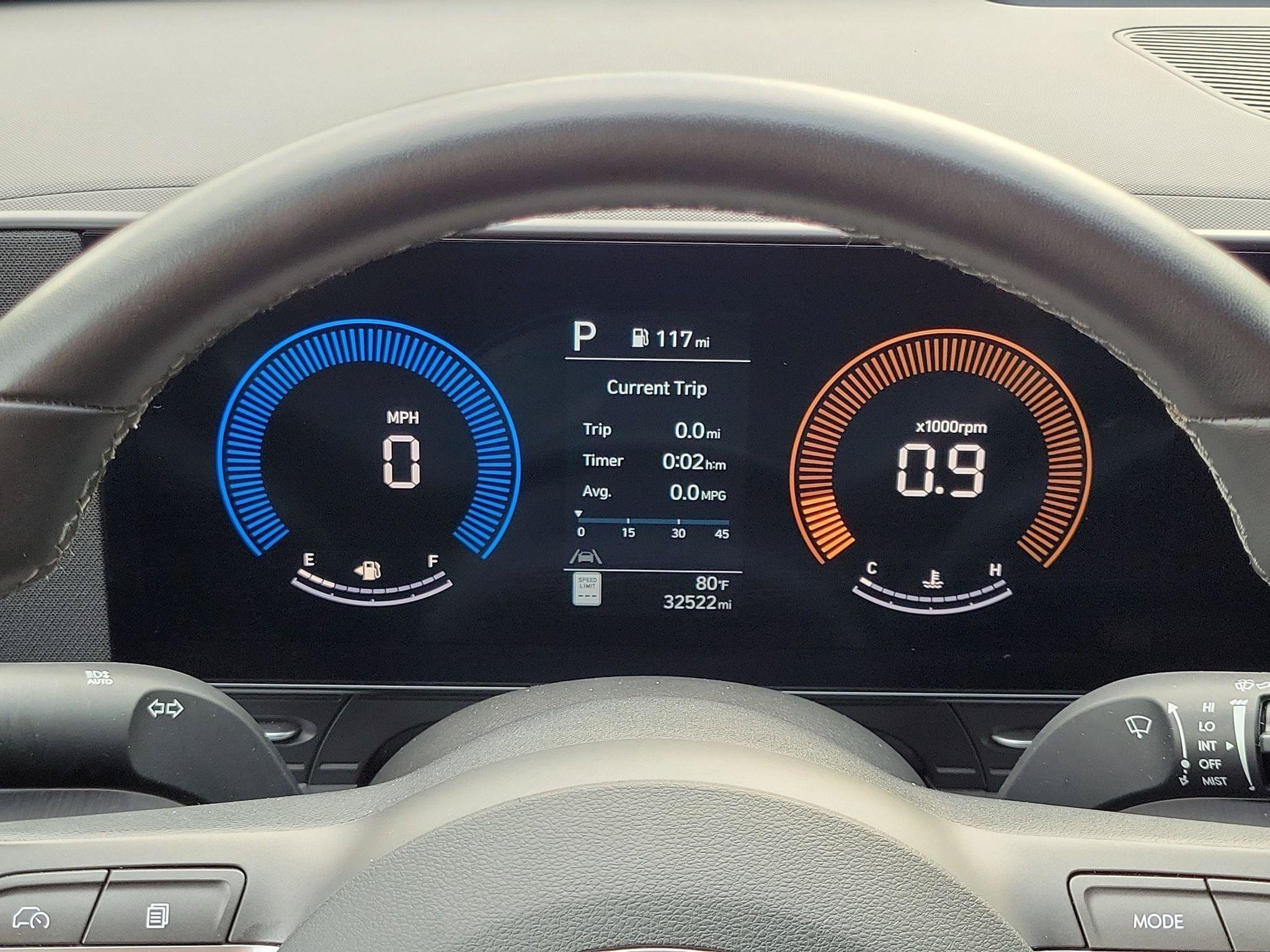 Used 2025 Hyundai Kona SEL AWD/4WD image 15