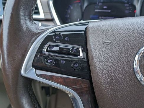 Used 2016 Cadillac SRX Luxury FWD image 23