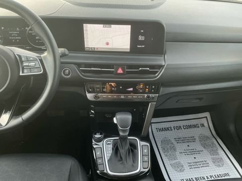 Used 2024 Kia Seltos EX image 12