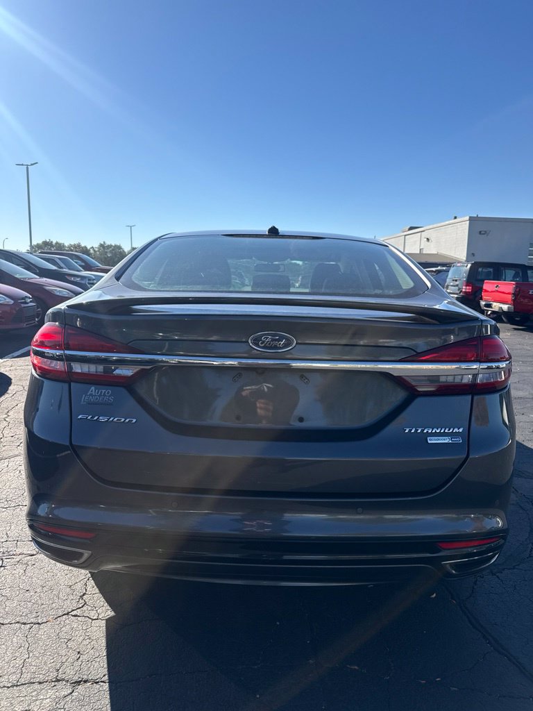 Used 2018 Ford Fusion Titanium AWD/4WD image 5