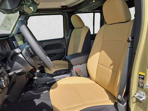 New 2026 Jeep Gladiator Willys AWD/4WD image 4