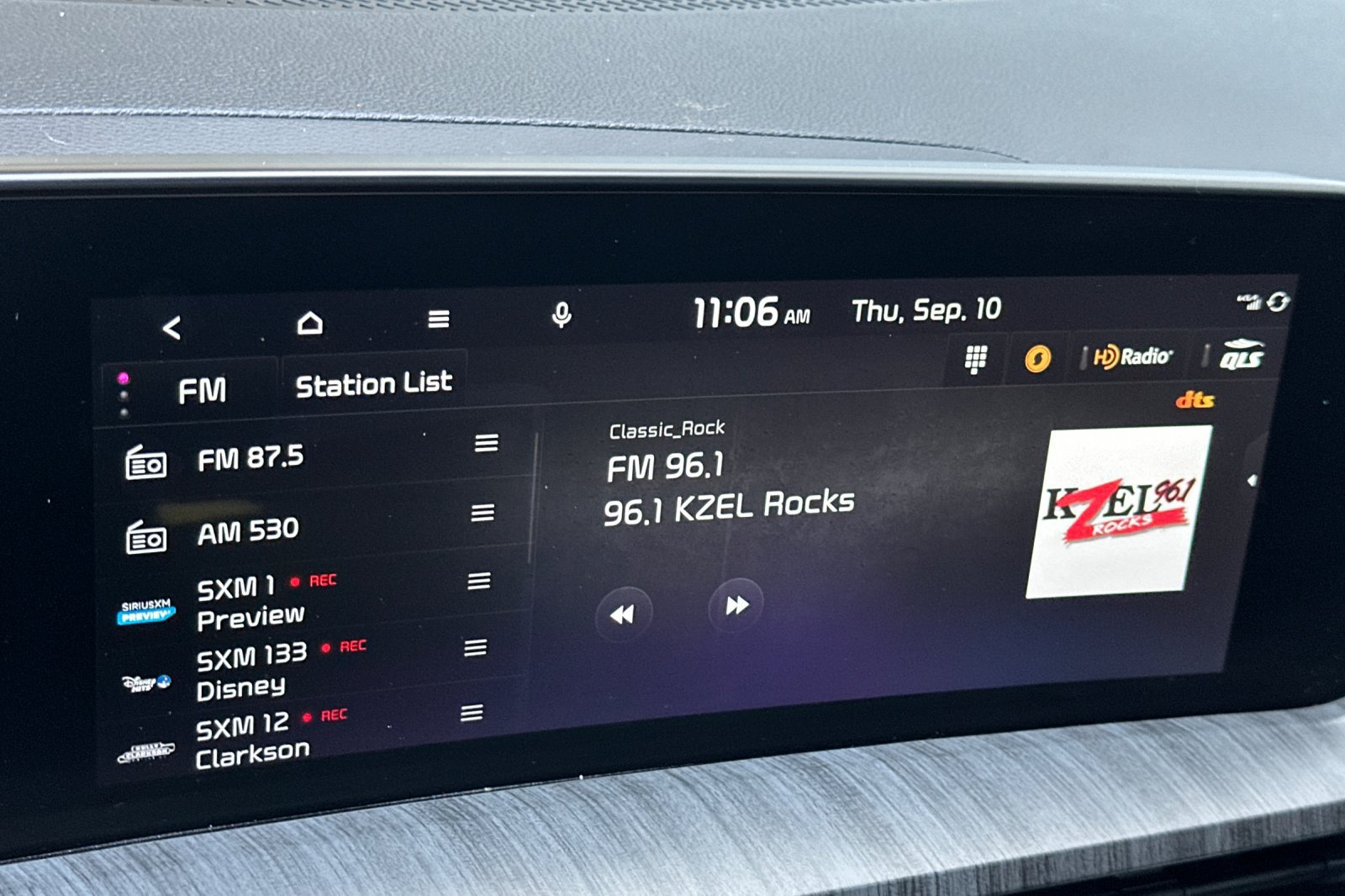Certified 2025 Kia Telluride SX Prestige AWD/4WD image 22