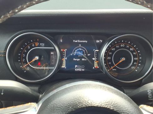 Used 2021 Jeep Wrangler Unlimited Sahara AWD/4WD image 23