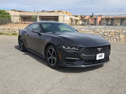 Used 2024 Ford Mustang Coupe RWD image 1